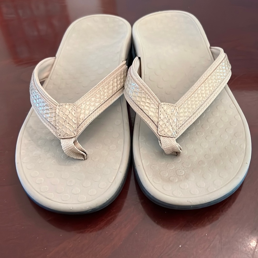Vionic - Tide II sandal